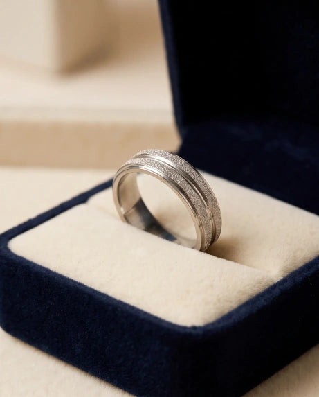 STARLIGHT RING