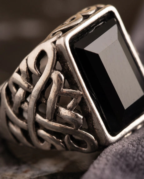 SHADOW STONE