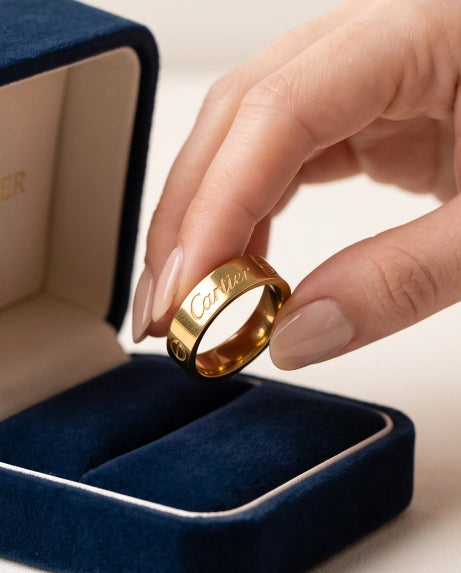 LUXURY RIVET